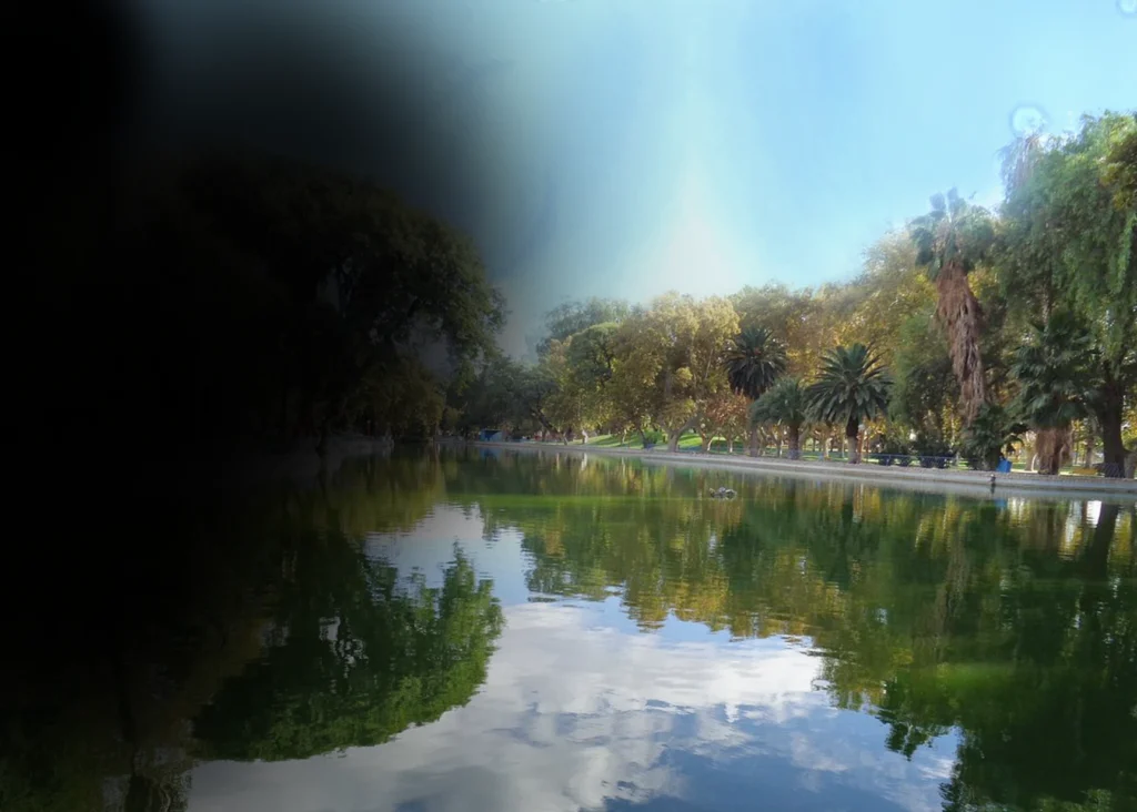 Simulación de cortina o velo negro en la visión sobre paisaje del Parque de Mayo en San Juan.